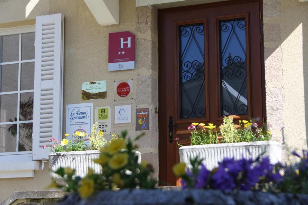 Auberge De Saint Julien Aux Bois Экстерьер фото