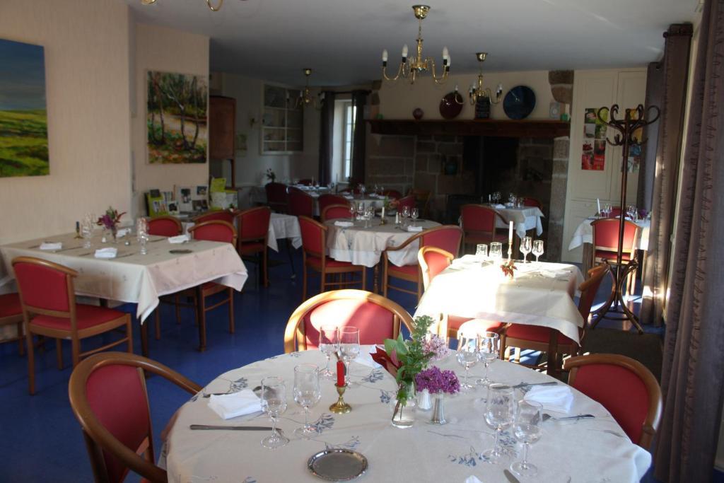 Auberge De Saint Julien Aux Bois Экстерьер фото